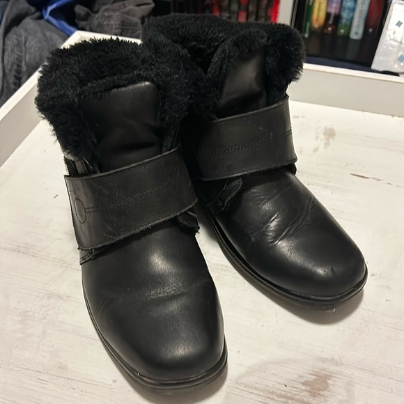 Blondo Women’s Sammi Ankle Boots (9-Wide) - Black - Picture 1 of 7